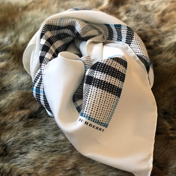 Authentic  Burberry Twill Silk Square Scarf - Picture 5 of 12